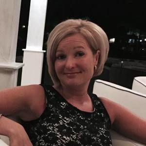 Meet your Posher, Emilie